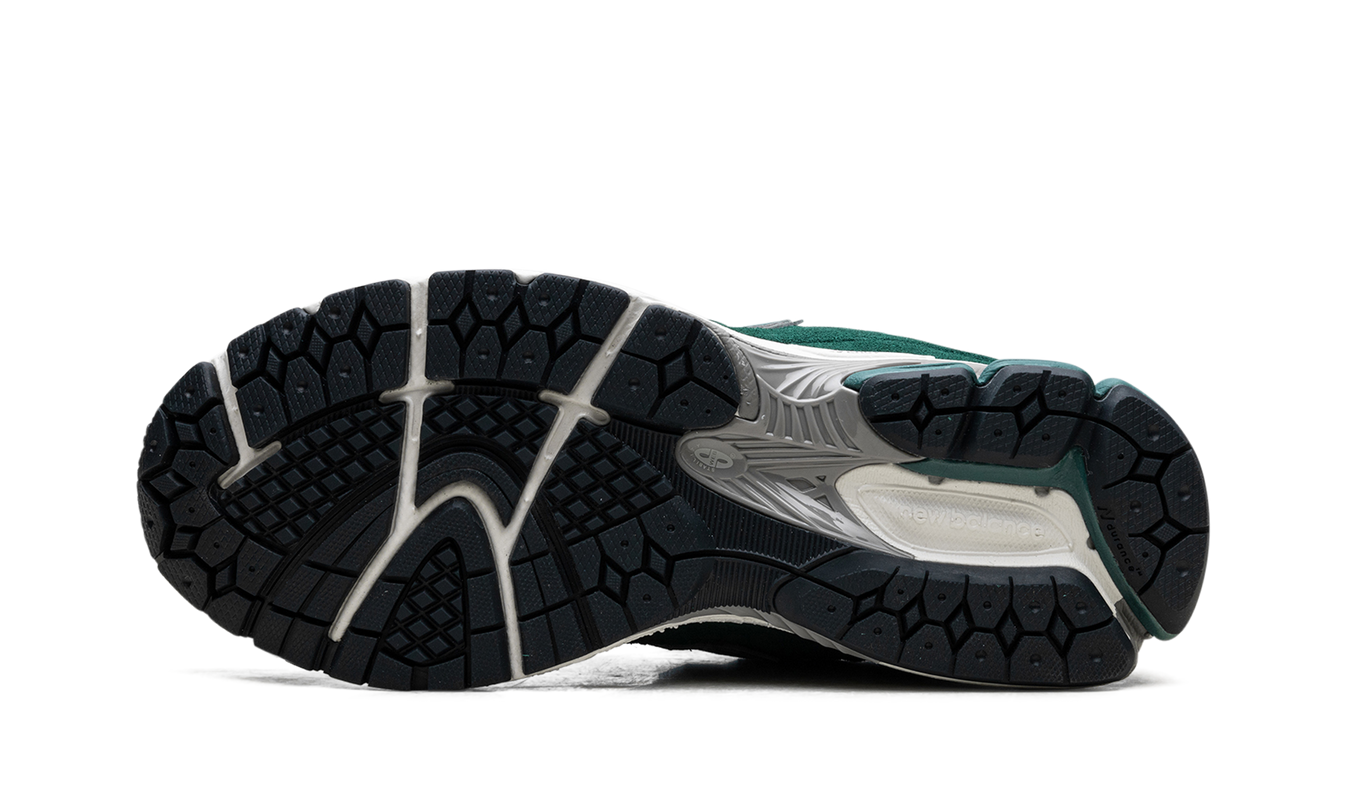 New Balance 2002R "Marsh Green"