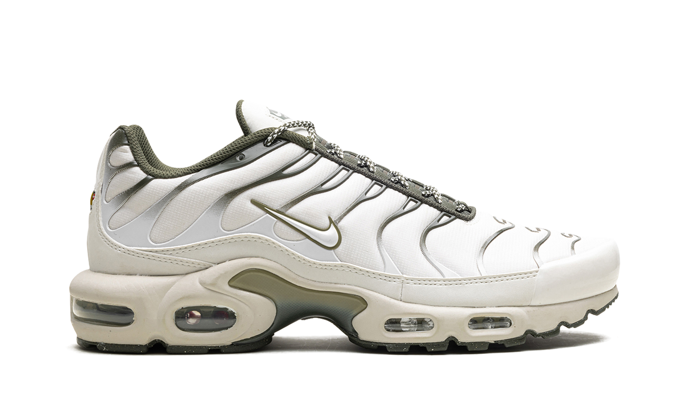Nike Air Max Plus "Phantom Neutral Olive"