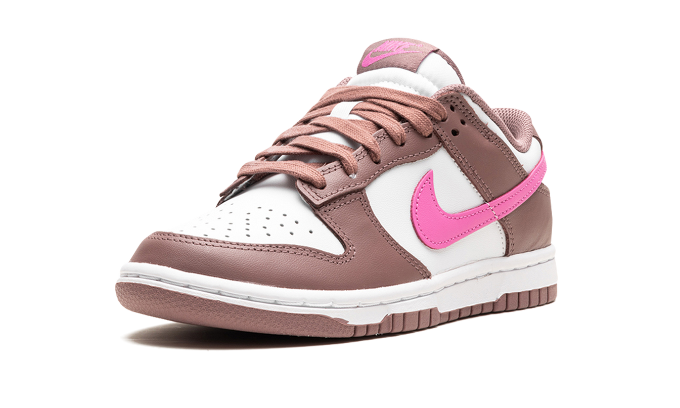 Nike Dunk Low WMNS "Smokey Mauve"