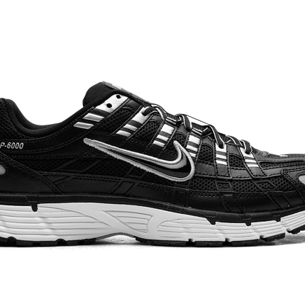 Nike P-6000 „Schwarz Weiß Metallic Silber“