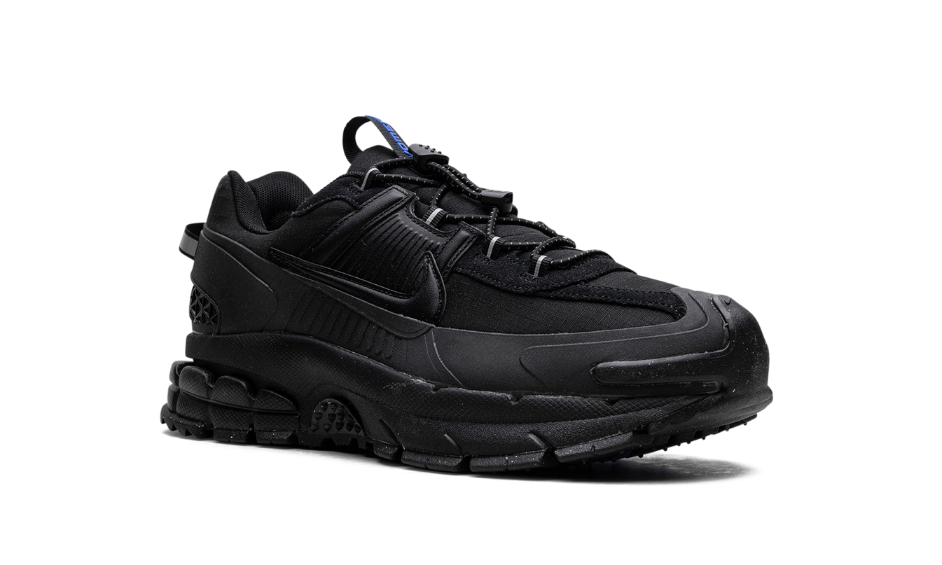 Nike Zoom Vomero Roam "Triple Black"
