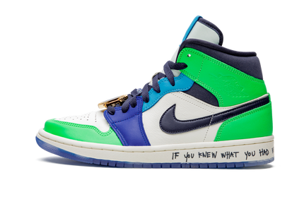 Air Jordan 1 Mid WMNS 