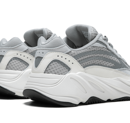 Yeezy Boost 700 V2 „Static“