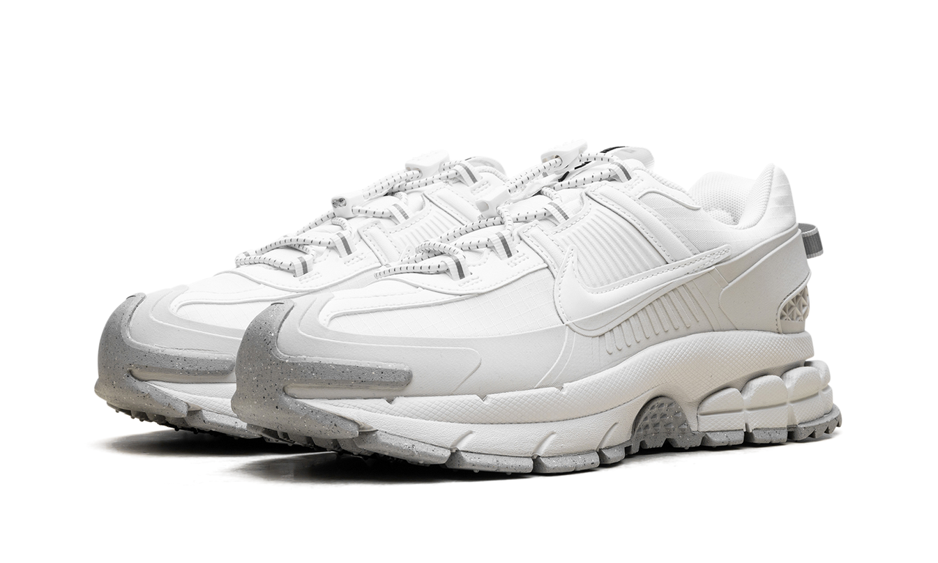 Nike Zoom Vomero Roam WMNS "Summit White"