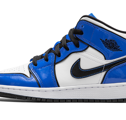 Air Jordan 1 Mid SE GS "Signal Blue"