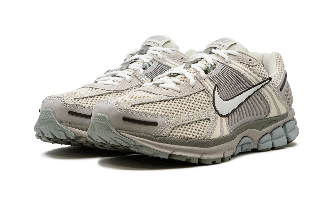 Air Zoom Vomero 5 "Helles Erzholzbraun"