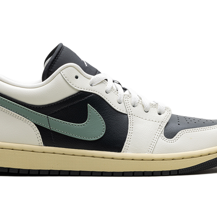 Air Jordan 1 Low WMNS "Jade Smoke"