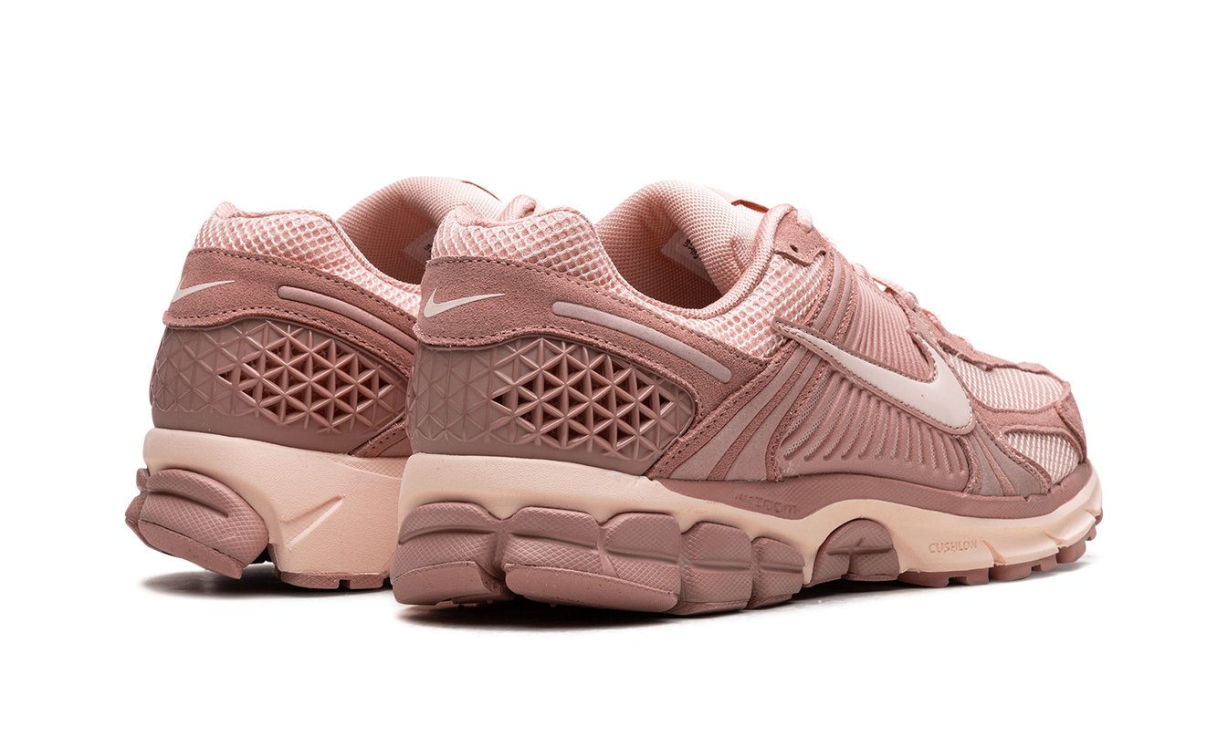 Nike Zoom Vomero 5 "Red Starburst"