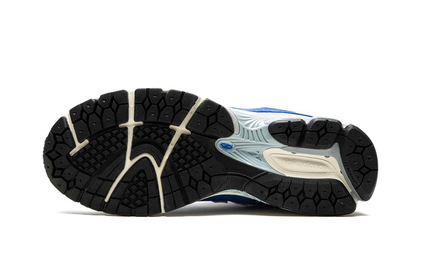 New Balance 2002R "Sport Royal"