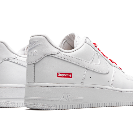 Nike Air Force 1 Low "Supreme - Mini Box Logo White"