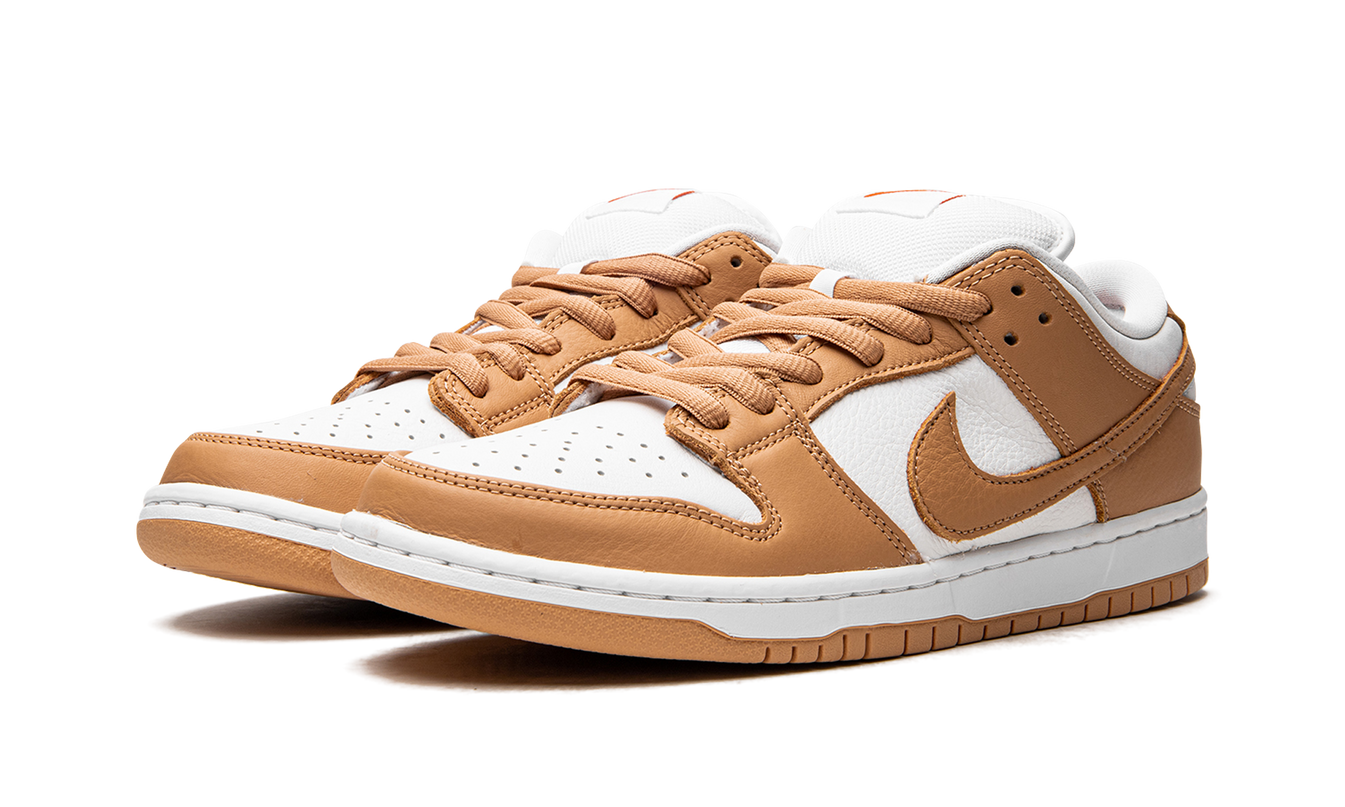 Nike Dunk SB Low "Light Cognac"