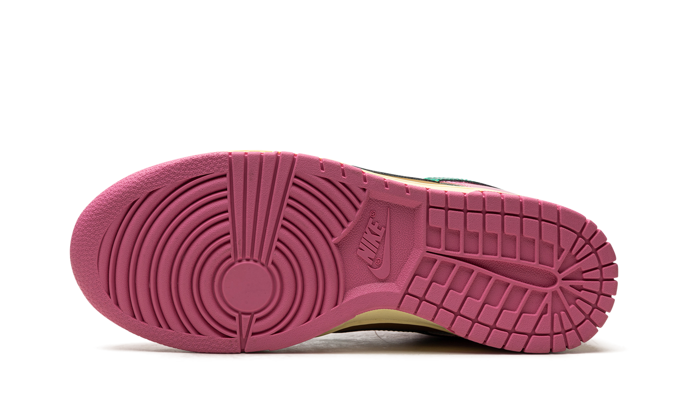 Nike Dunk Low WMNS "Parris Goebel"