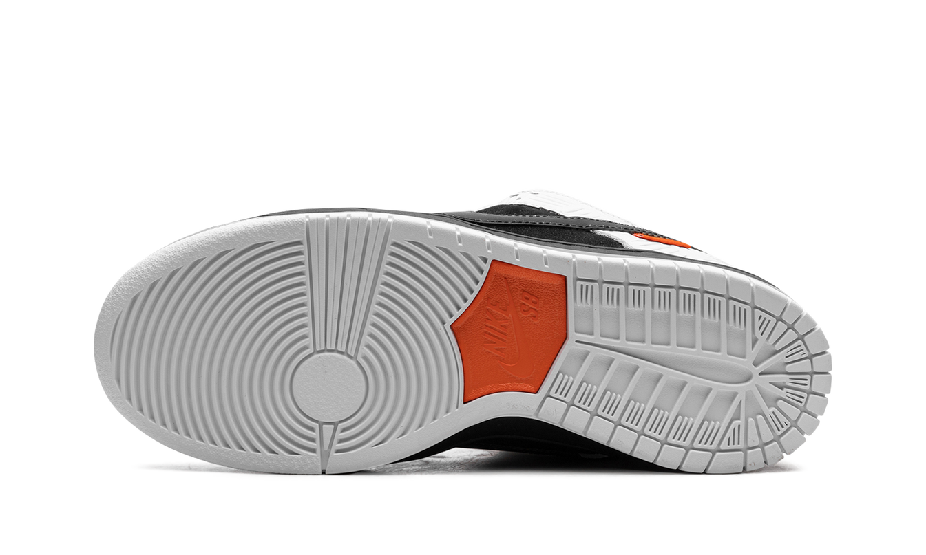 Nike Dunk Low SB "TIGHTBOOTH"