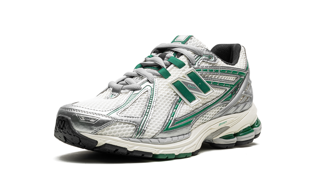 New Balance 1906R "White Silver Green"