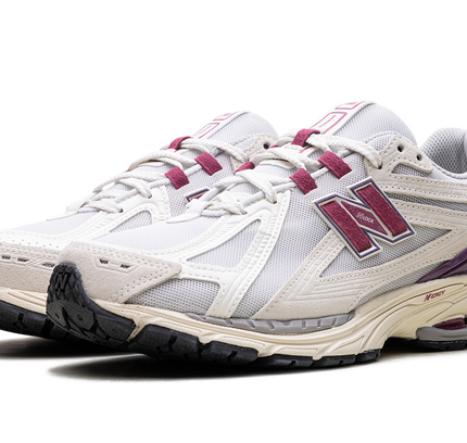 New Balance 1906R „Meeressalz, strahlendes Lila“