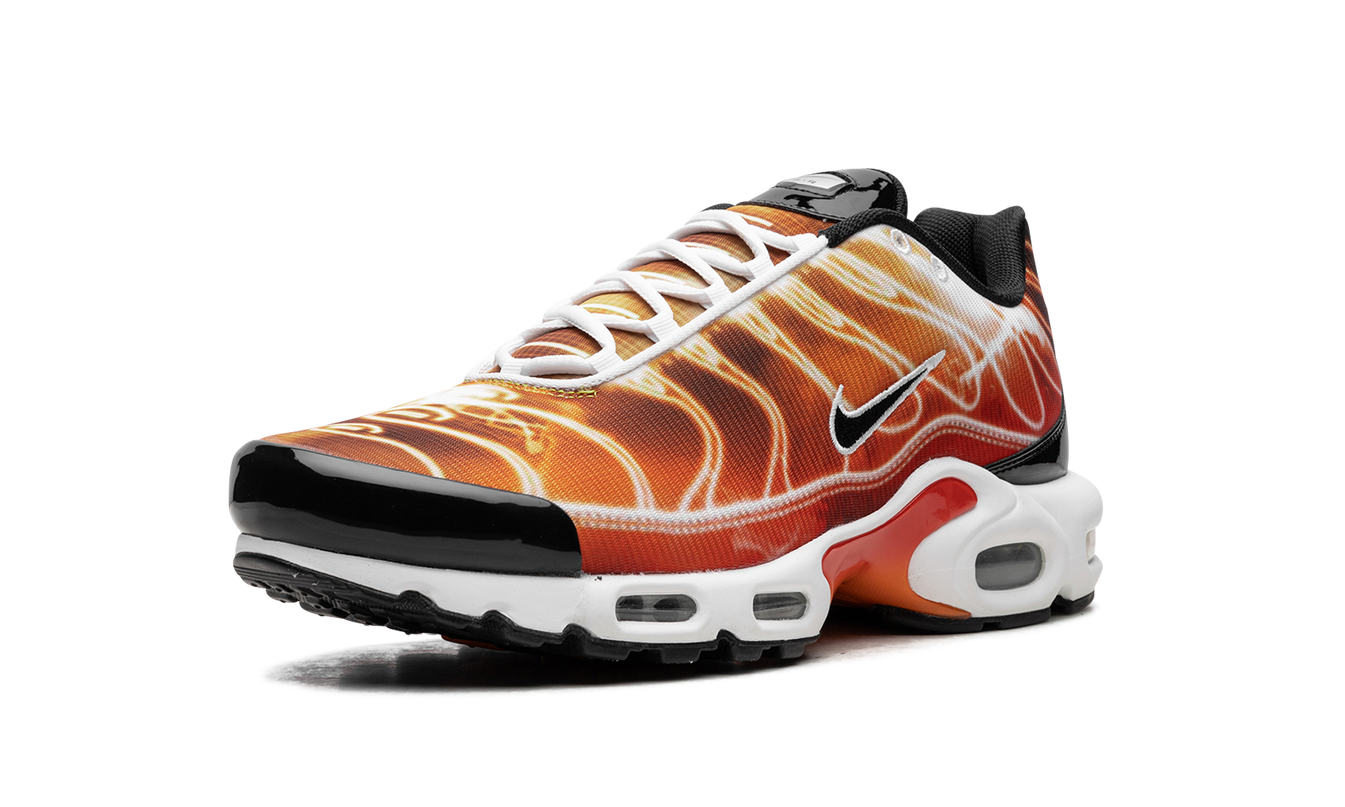 Air Max Plus „Lichtfotografie – Sportrot“