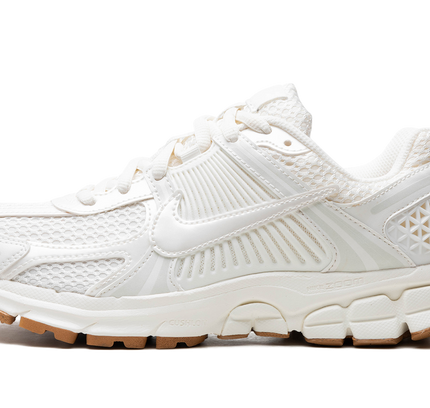 Nike Zoom Vomero 5 WMNS "SAIL GUM"