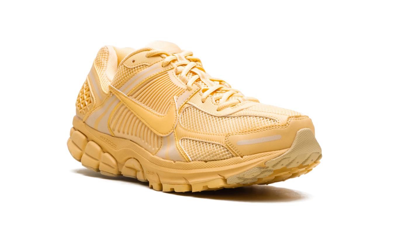 Nike Zoom Vomero 5 "Celestial Gold"