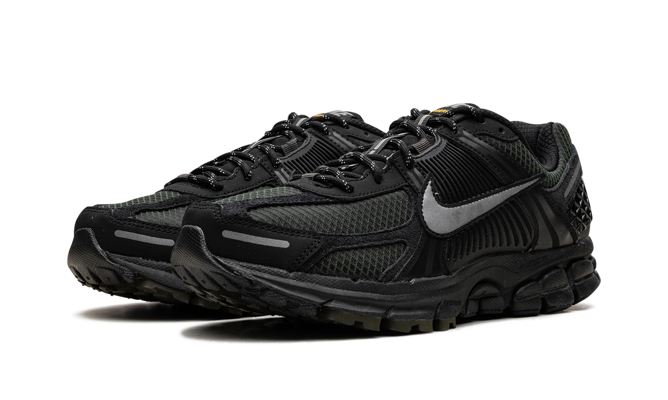 Nike Zoom Vomero 5 "Black Sequoia"