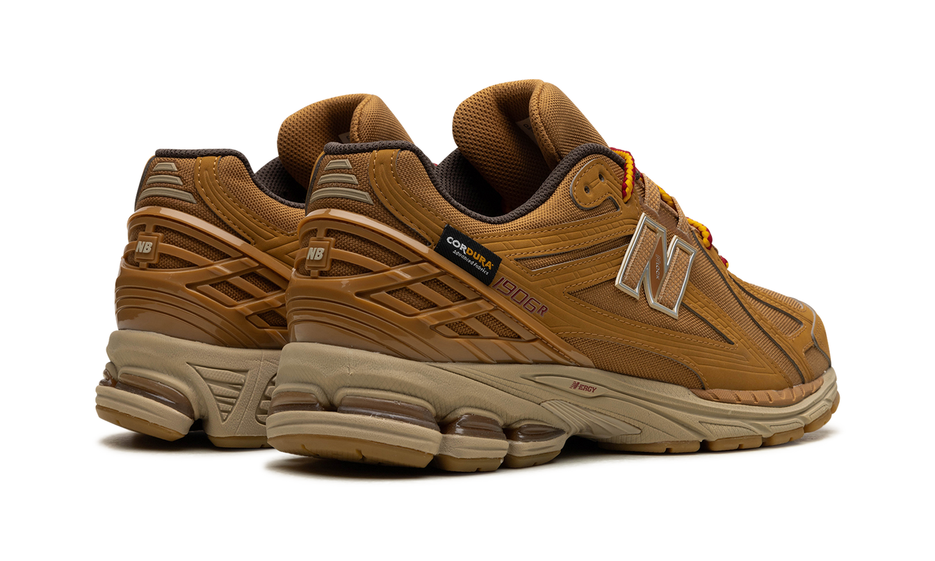 New Balance 1906R "Cordura Pocket - Tobacco"