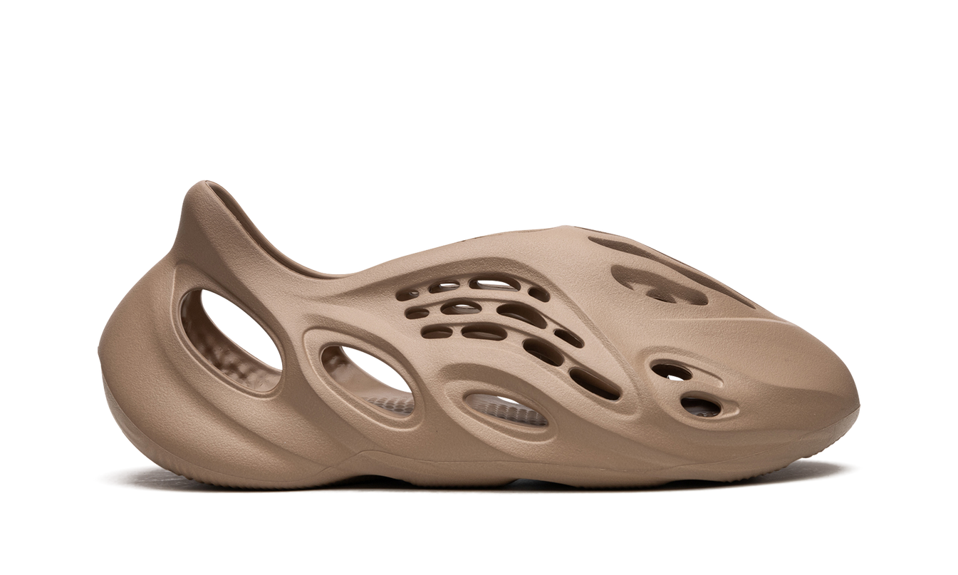Yeezy Foam Runner "Clay Taupe"