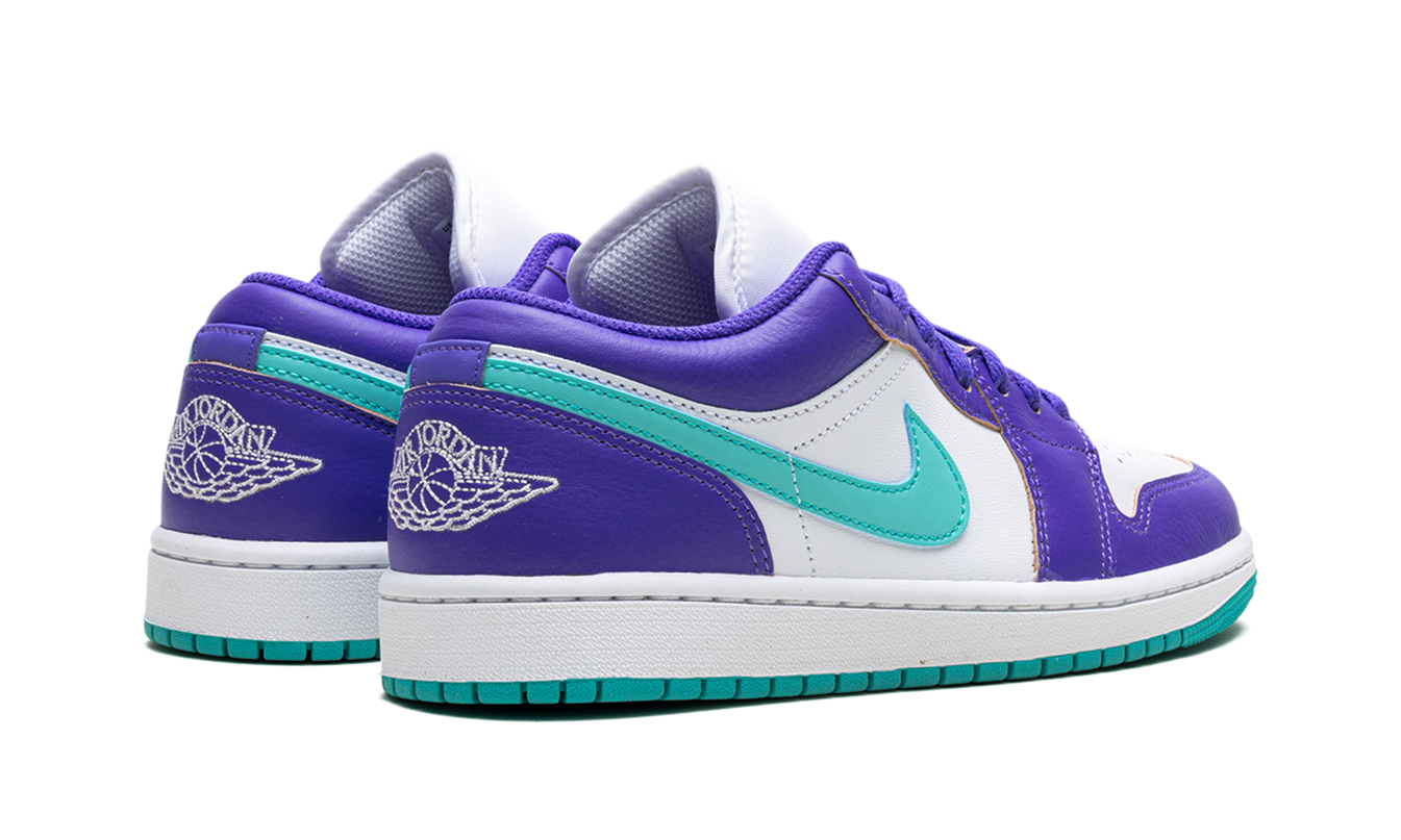 Air Jordan 1 LOW "Hornets"