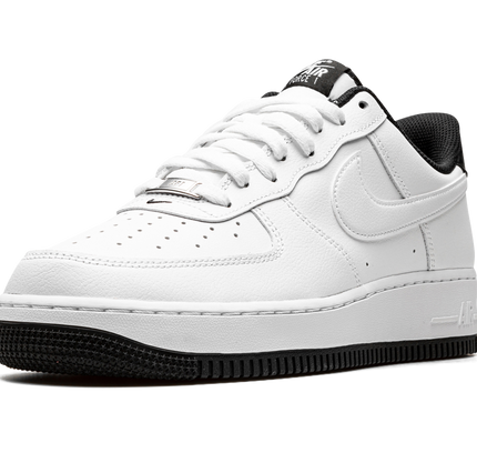 Nike Air Force 1 '07 "White / Black"