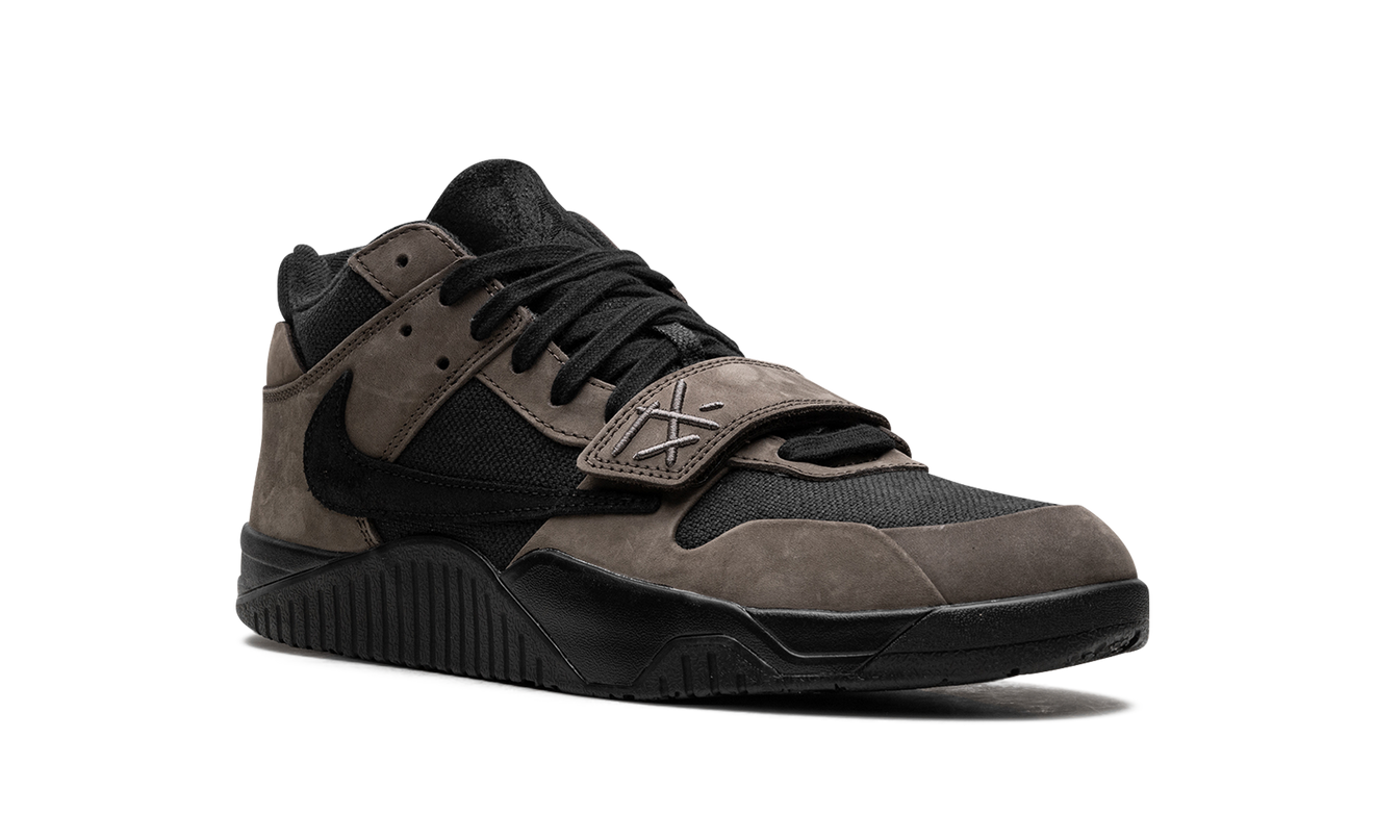 Nike Jumpman Jacke TR "Travis Scott - Dark Mocha"