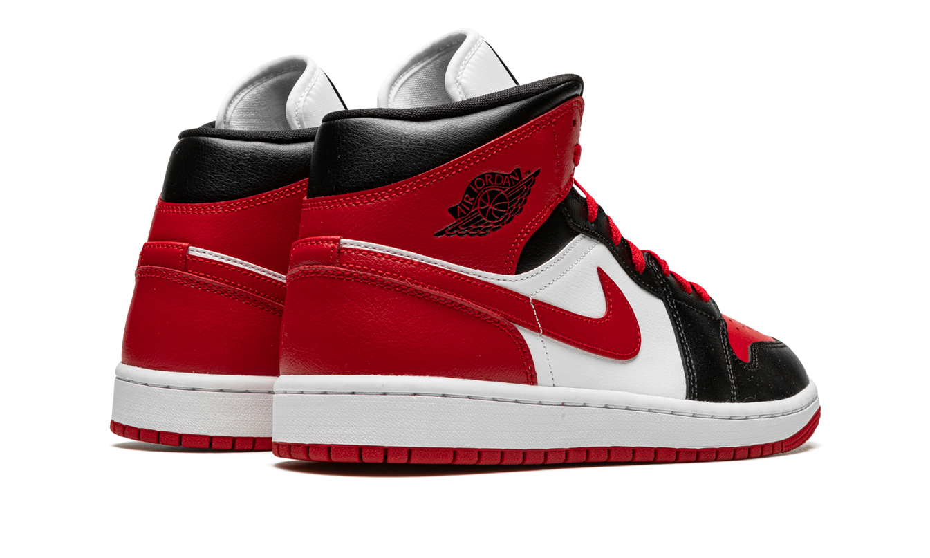 Air Jordan 1 MID WMNS "Alternate Bred Toe"