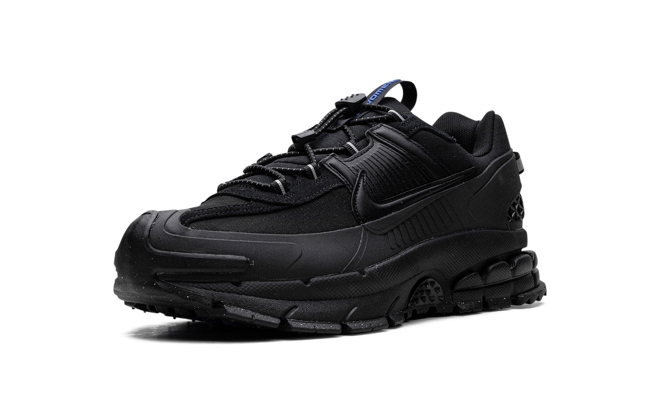 Nike Zoom Vomero Roam "Triple Black"