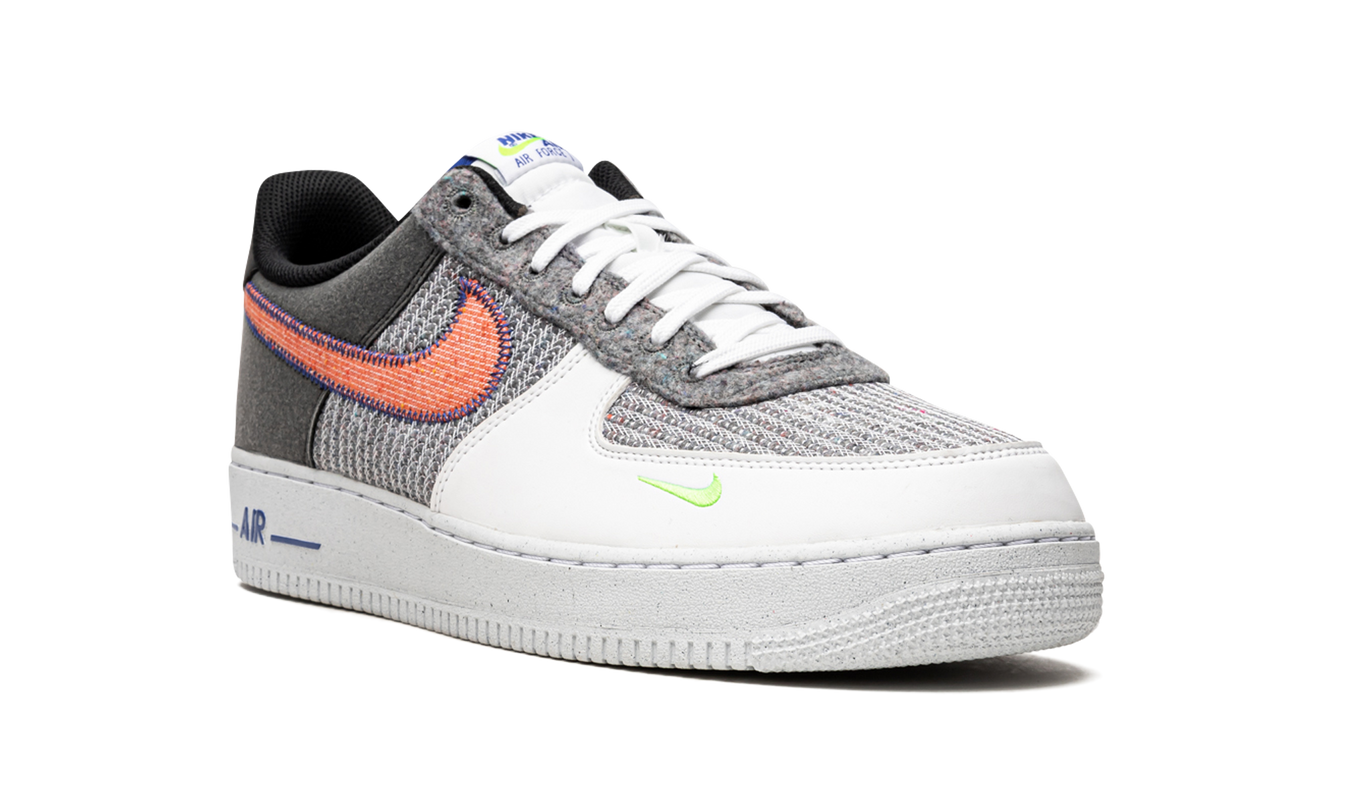 Nike Air Force 1 07 "Recycled White"