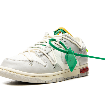 Nike Dunk Low "Lot 25 - Off White"