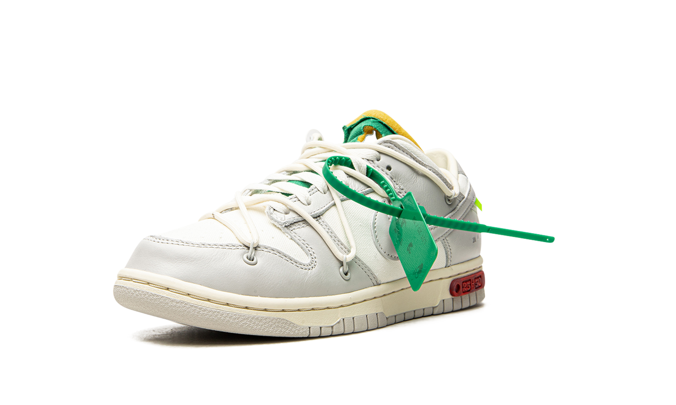 Nike Dunk Low "Lot 25 - Off White"