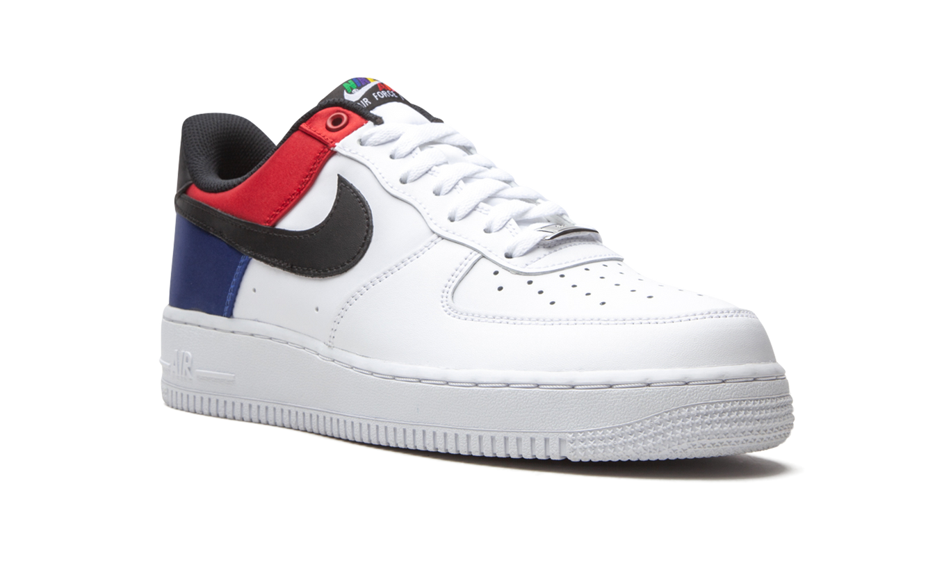 Nike Air Force 1 '07 LV8 1