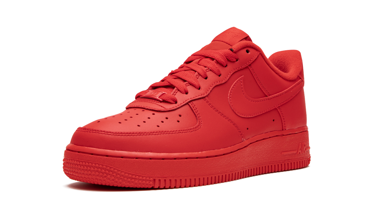 Nike Air Force 1 '07 LV8 "Triple Red"