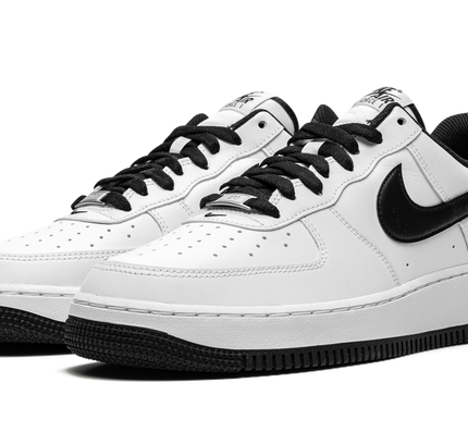 Nike Air Force 1 '07 "White / Black"