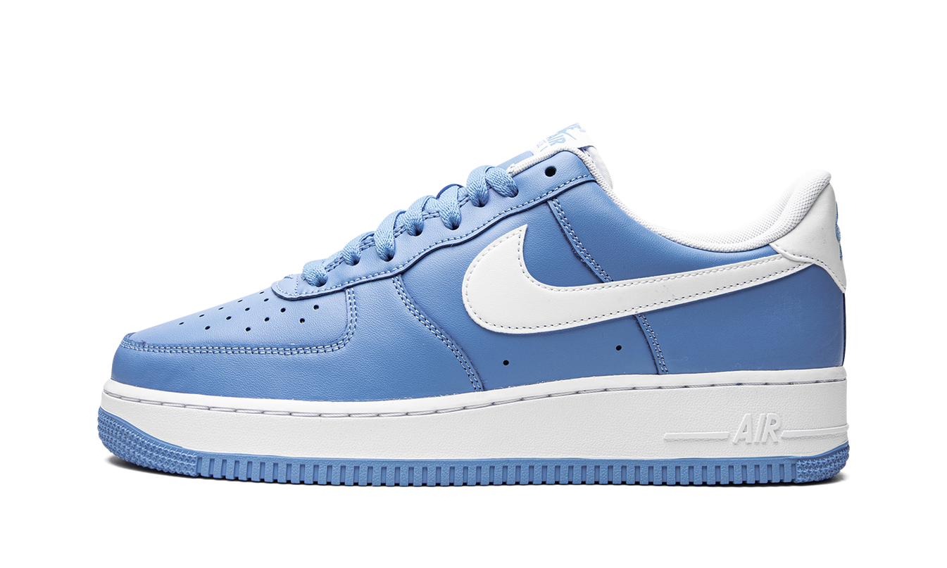 Nike Air Force 1 '07 "UNC"