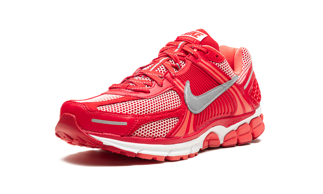 Nike Zoom Vomero 5 PRM "University Red Metallic Silver"