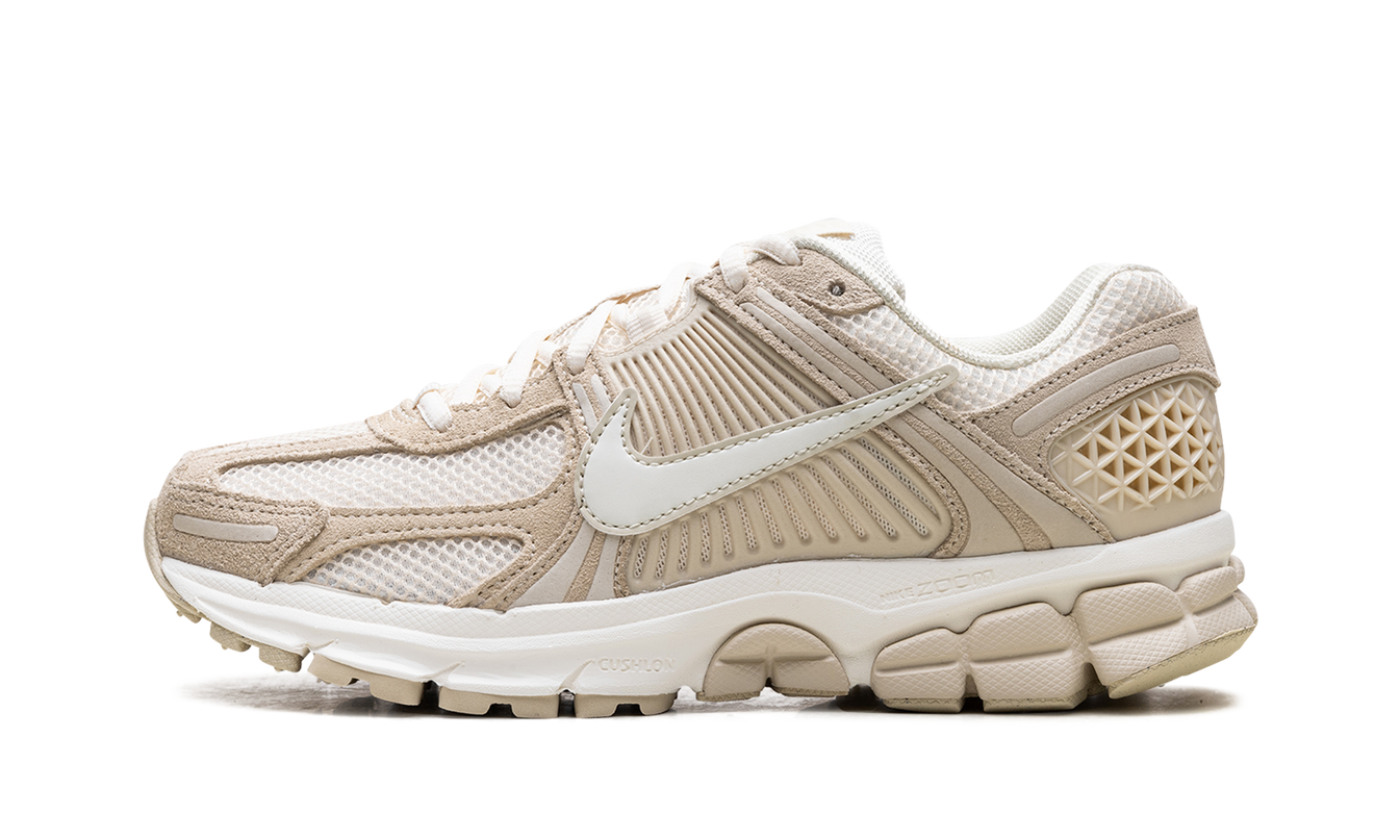 Nike Zoom Vomero 5 WMNS "Beach Light Khaki"