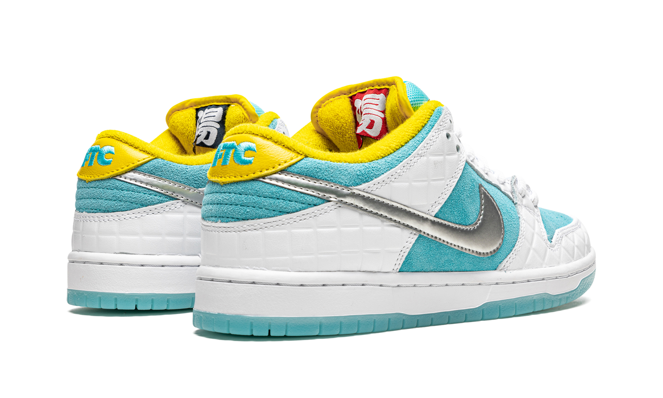 Nike Dunk SB Low "FTC Lagoon Pulse"