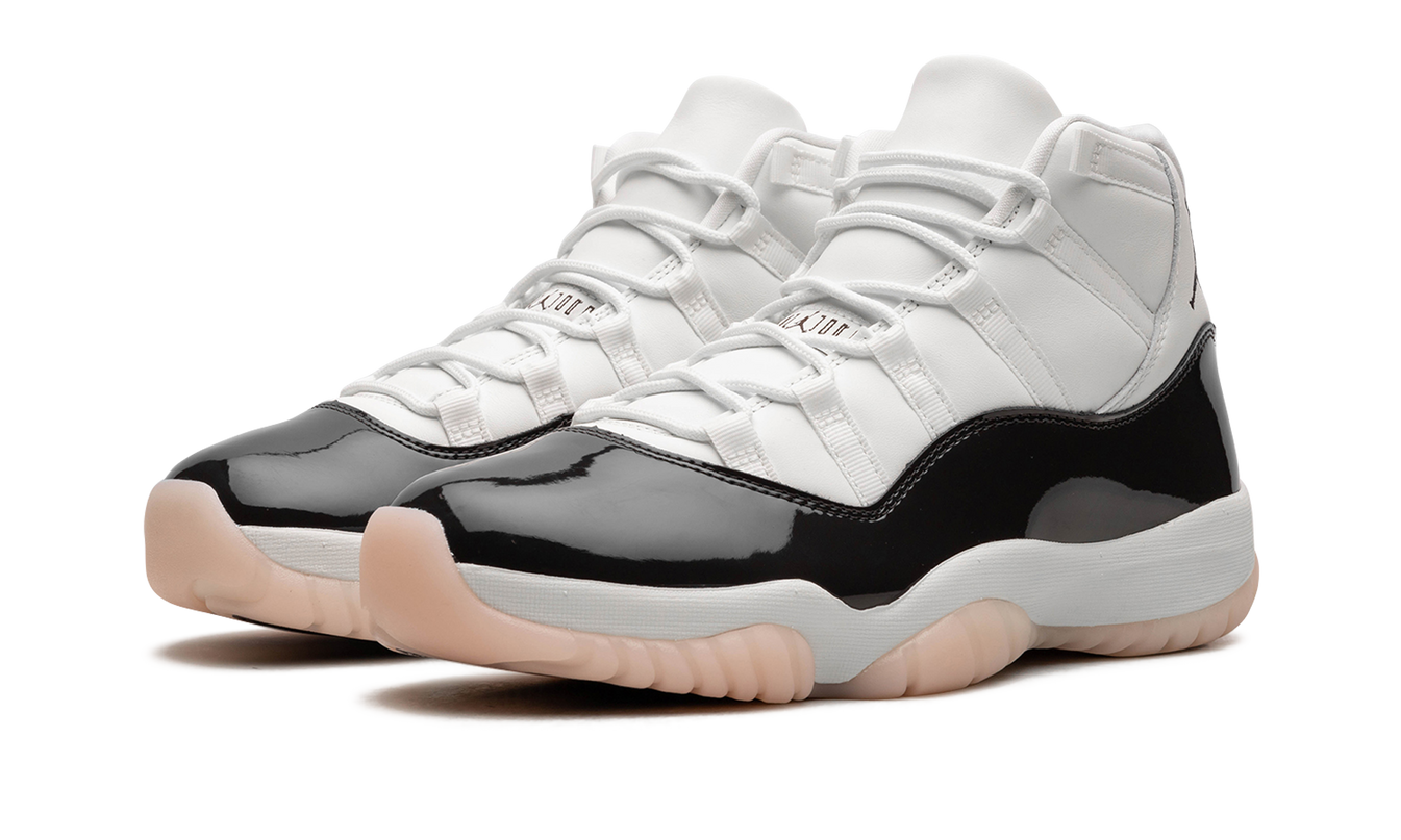 Air Jordan 11 WMNS "Neapolitan"