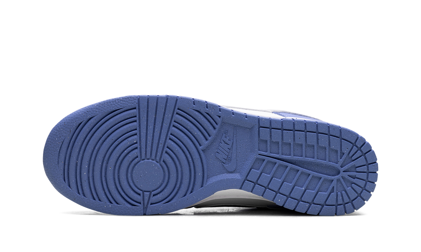 Nike Dunk Low WMNS "Royal Purse"