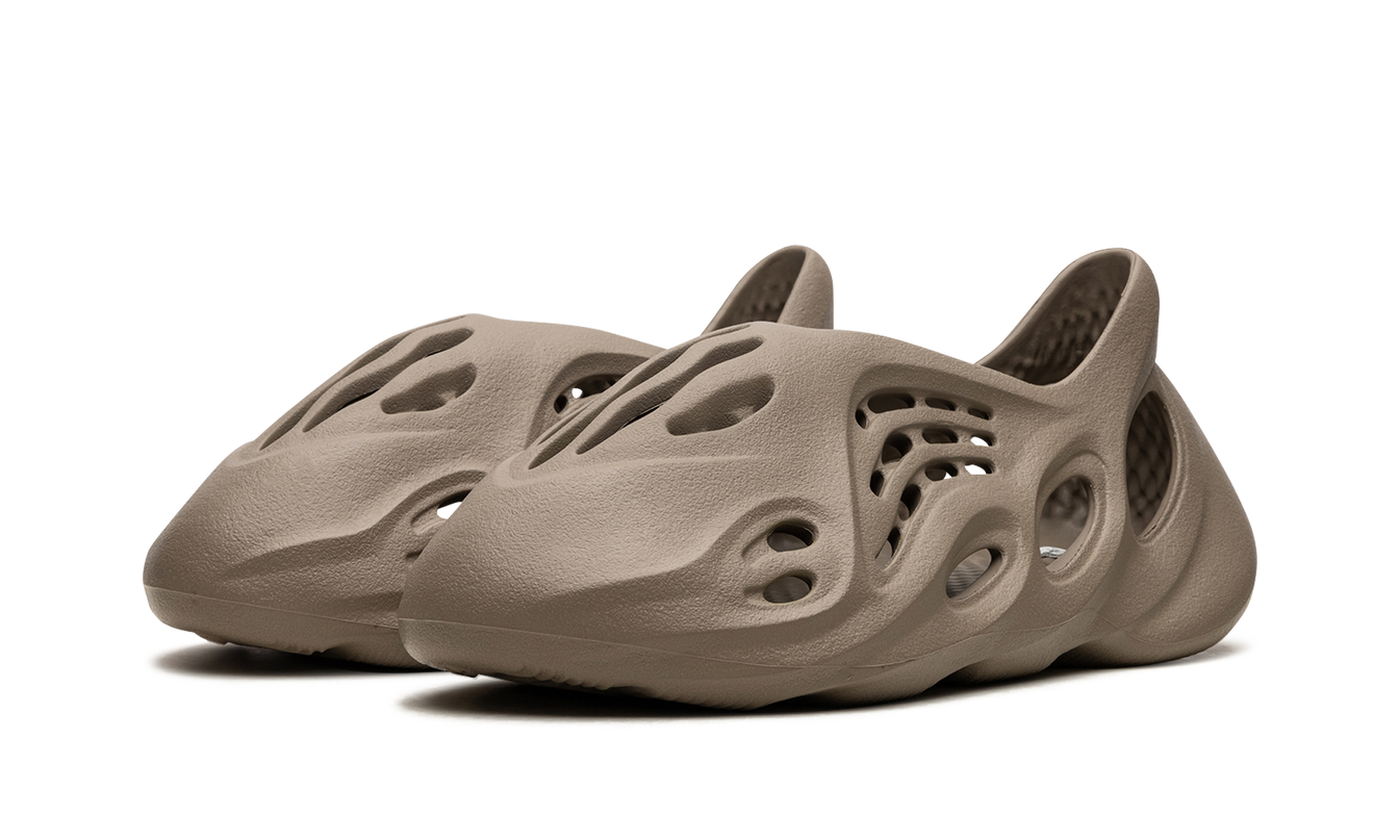 Yeezy Foam Runner "Stone Taupe"