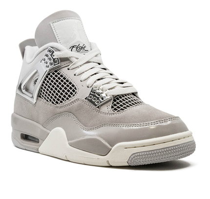 Air Jordan 4 WMNS „Frozen Moments“