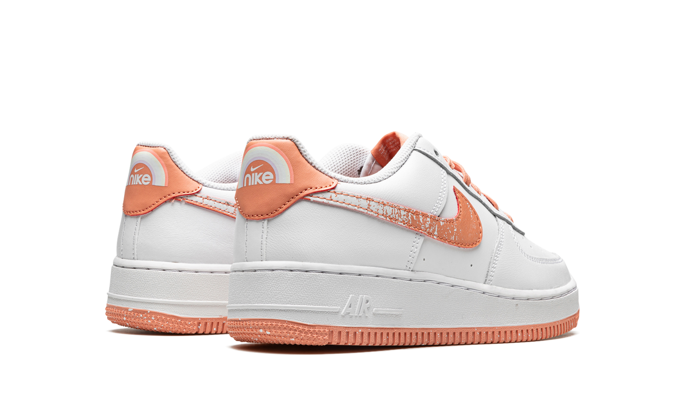 Nike Air Force 1 LV8