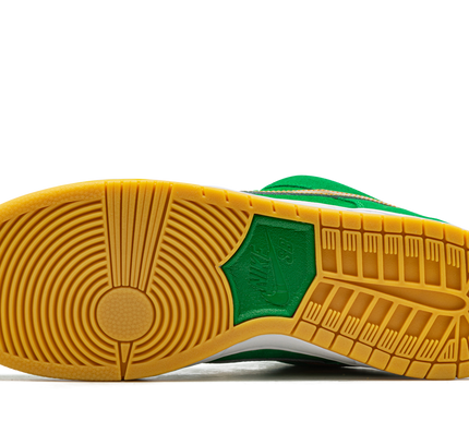 Nike Dunk Low SB Pro "St. Patrick's Day"