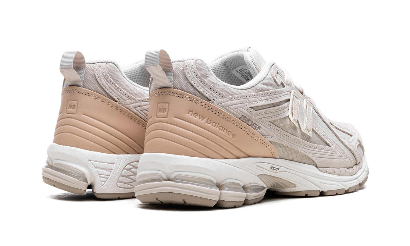 New Balance 1906F "Timber Wolf"