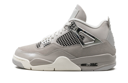 Air Jordan 4 WMNS „Frozen Moments“
