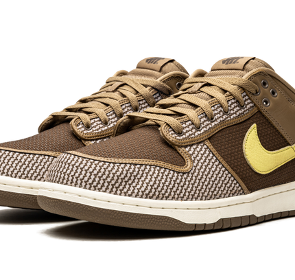 Nike Dunk Low SP "Undefeated - Canteen"