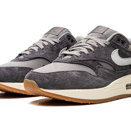 Air Max 1 PRM Crepe „Soft Grey“